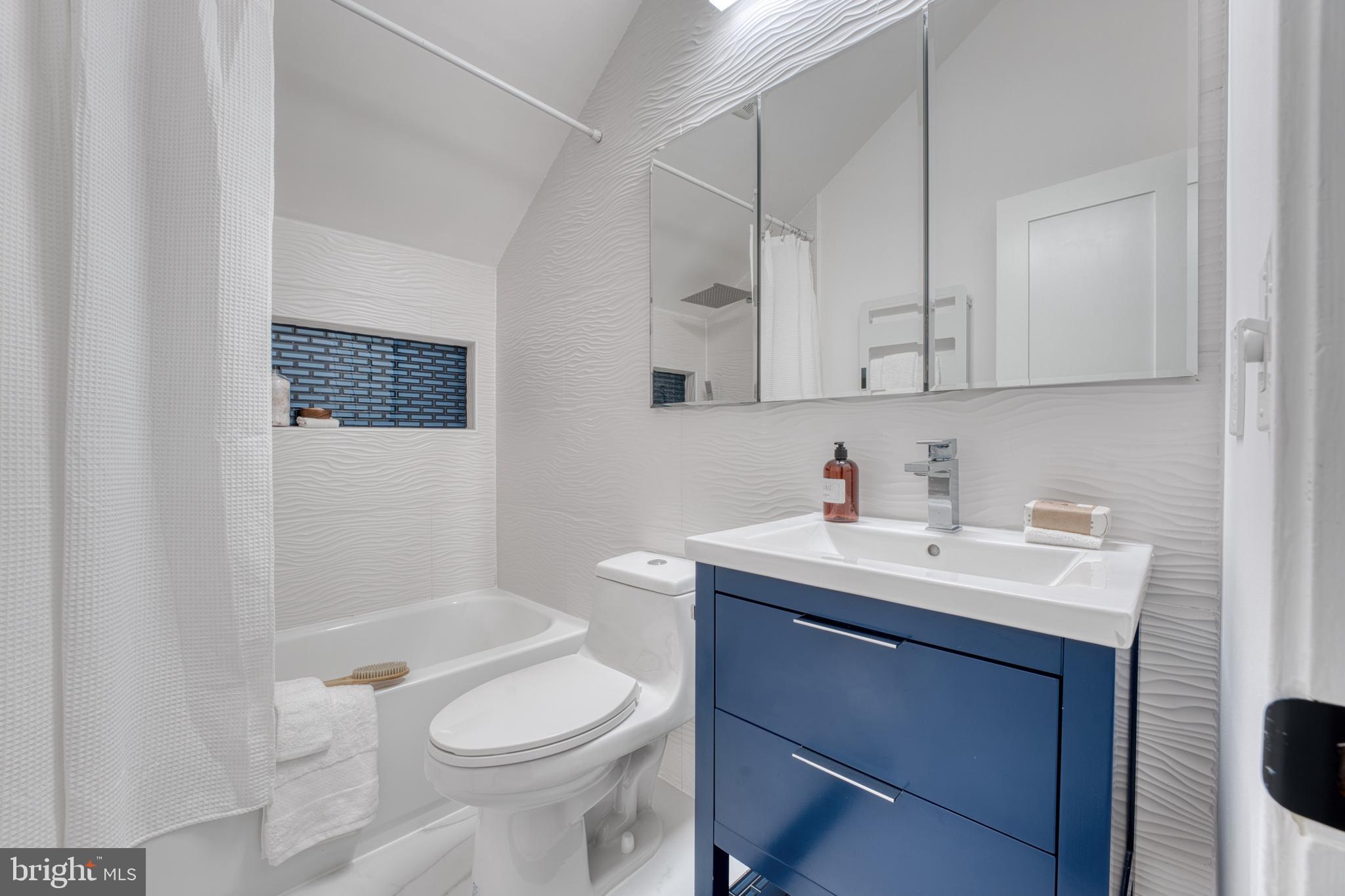 GLEN ECHO HEIGHTS - Residential