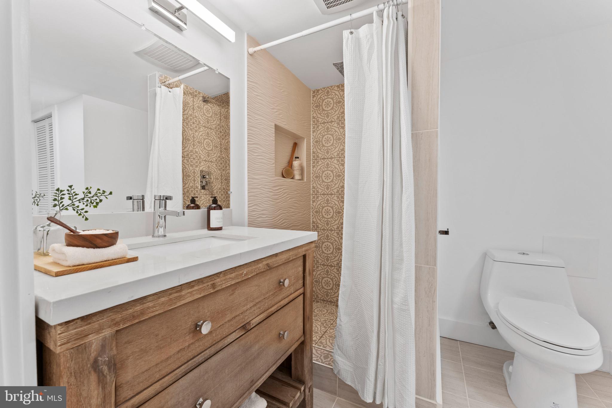 GLEN ECHO HEIGHTS - Residential