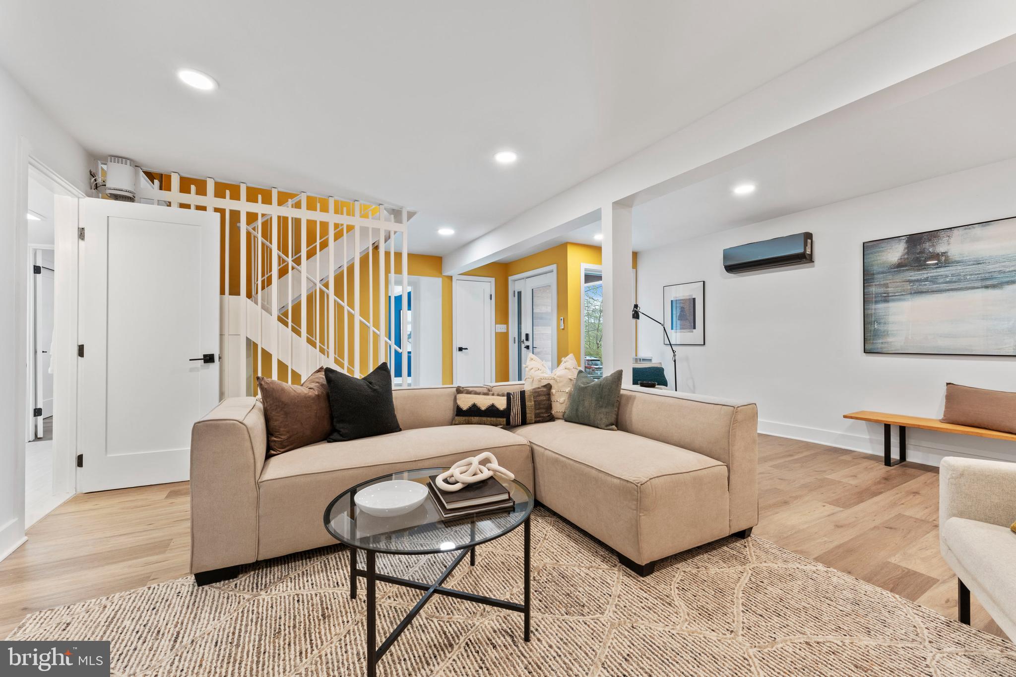 GLEN ECHO HEIGHTS - Residential