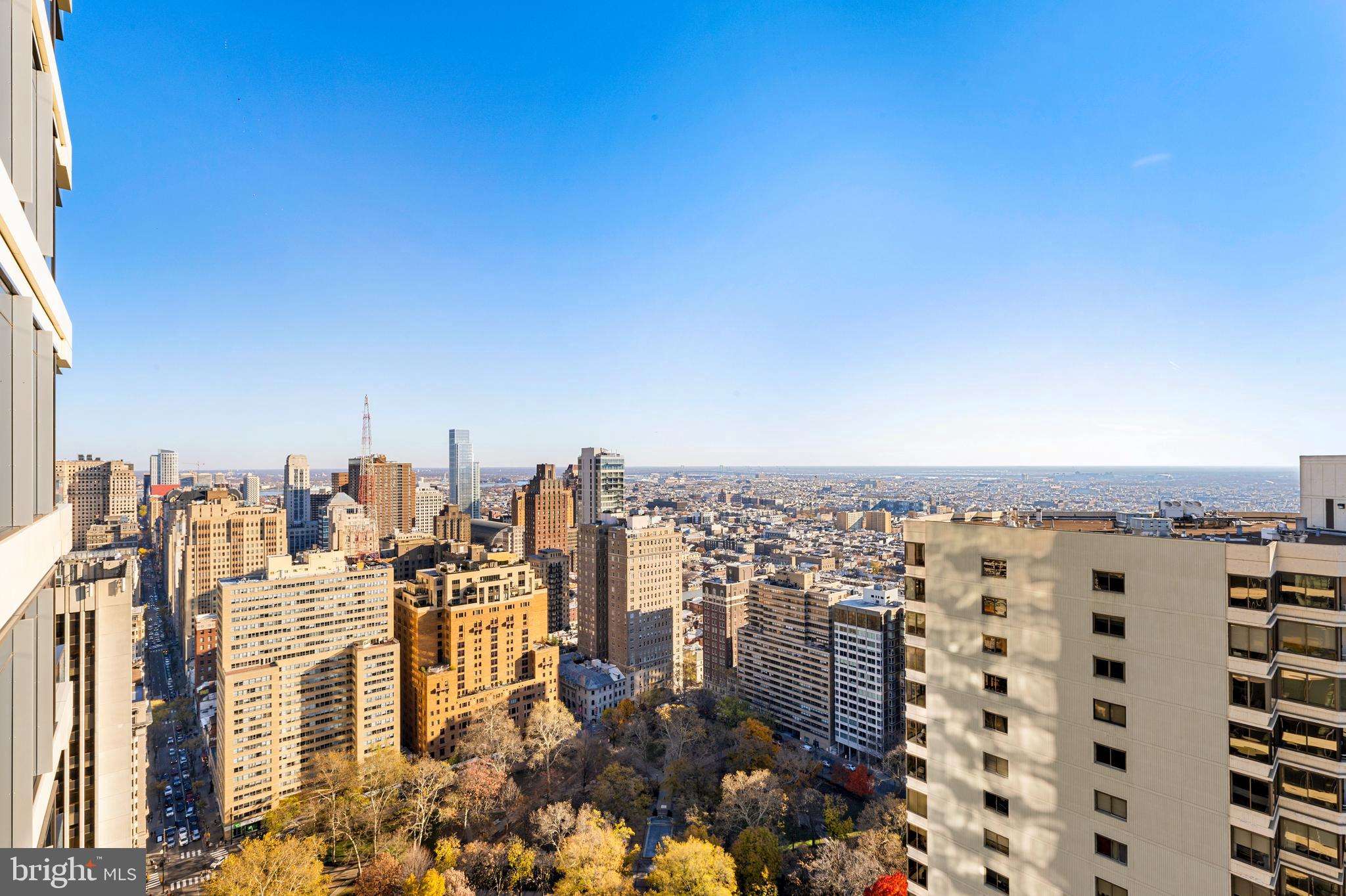 RITTENHOUSE SQUARE - Residential