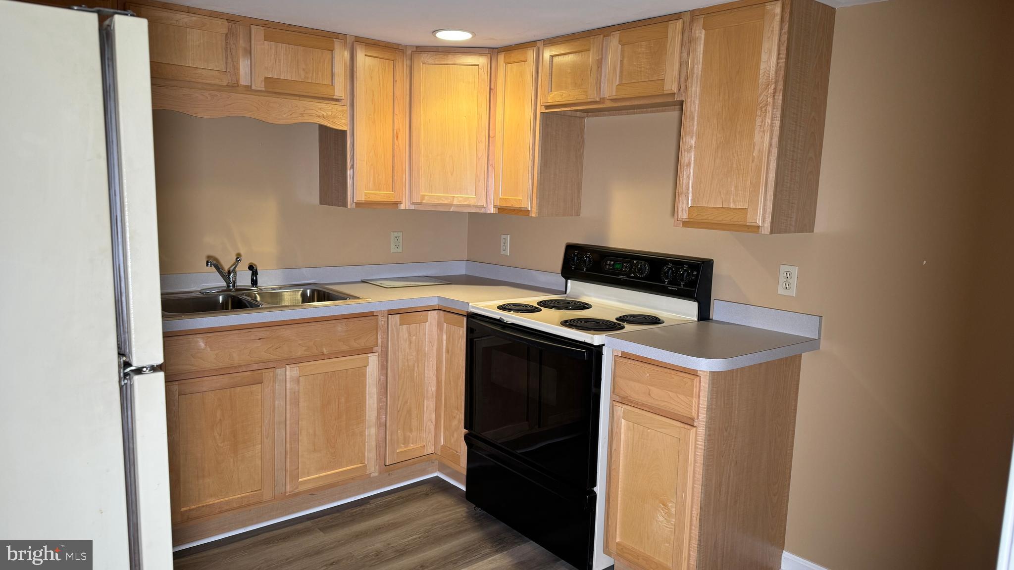 FAIR HILL MEADOW - Residential