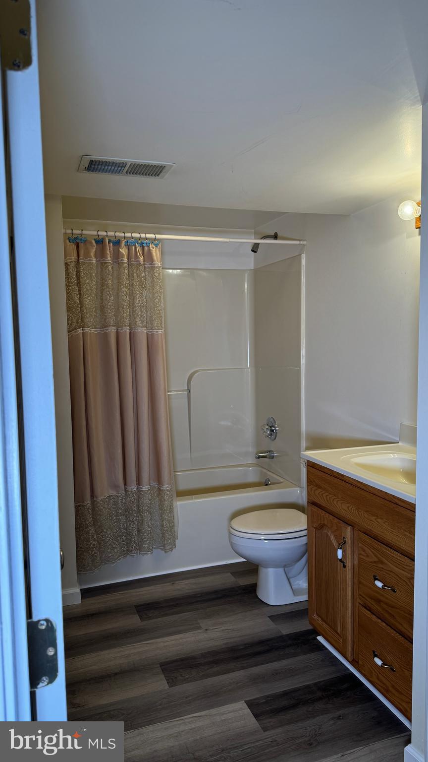 FAIR HILL MEADOW - Residential