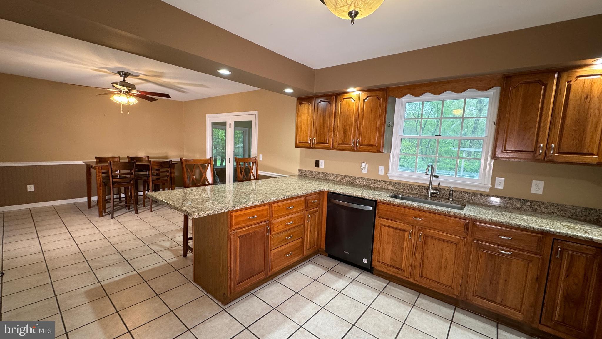 FAIR HILL MEADOW - Residential