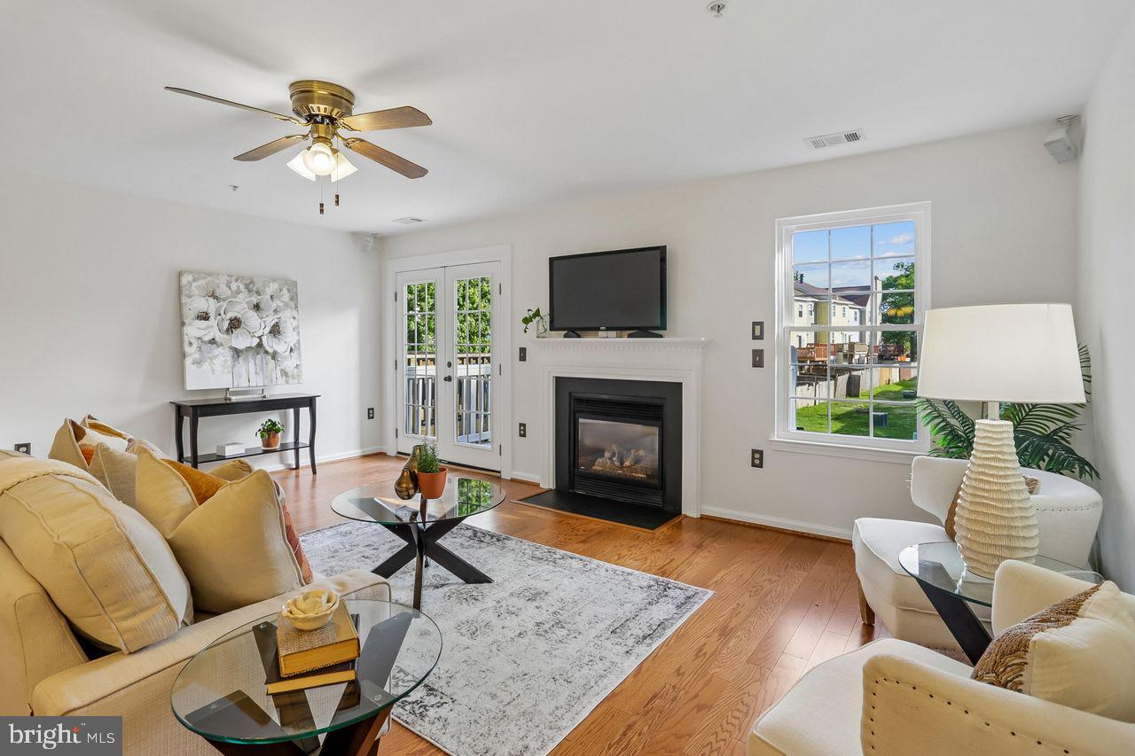 SYCAMORE MEWS - Residential
