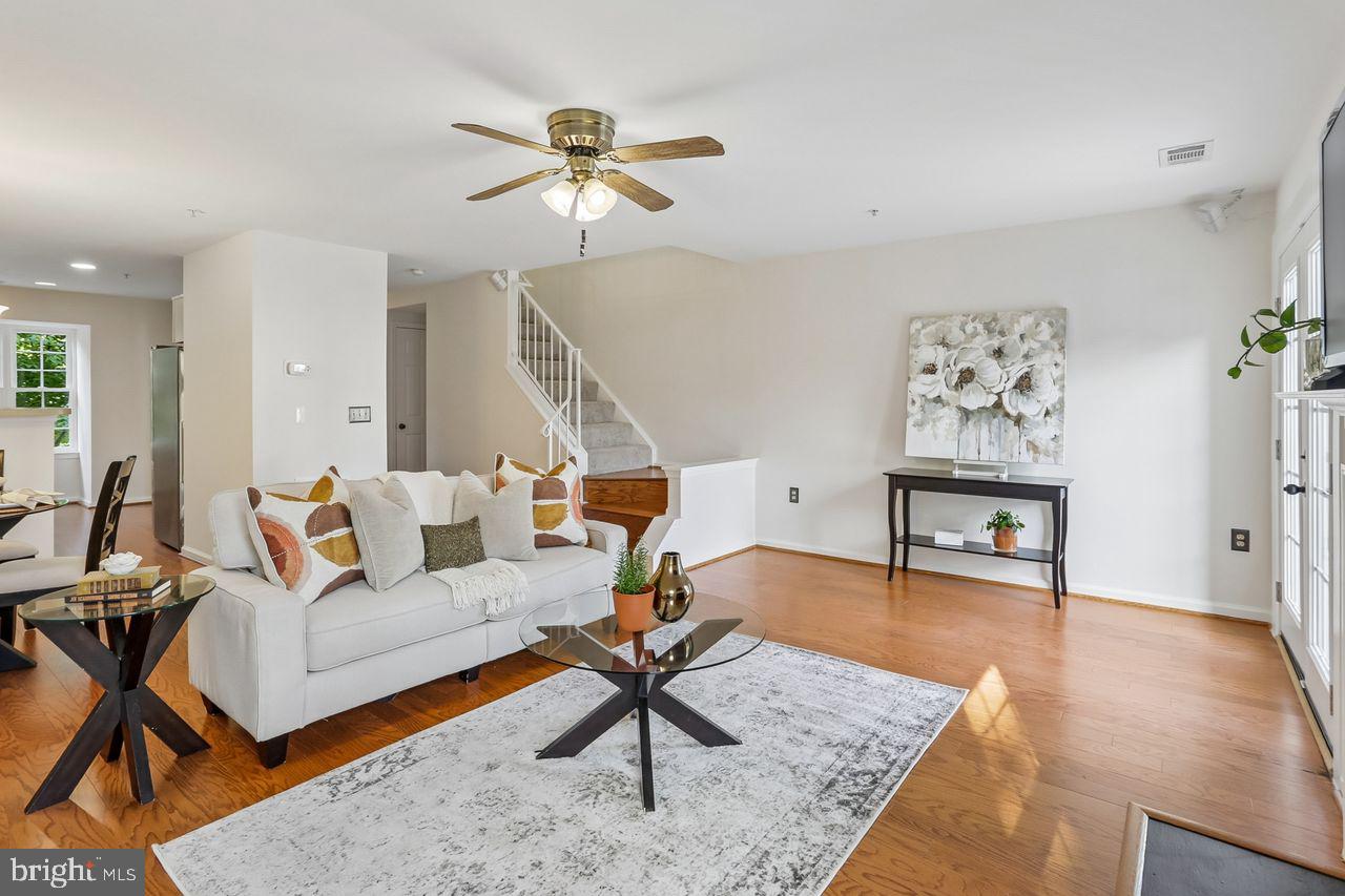 SYCAMORE MEWS - Residential