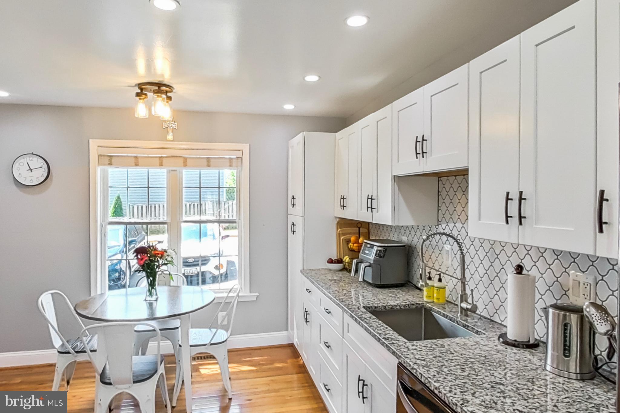 CHURCHILL TOWN SECTOR - Residential