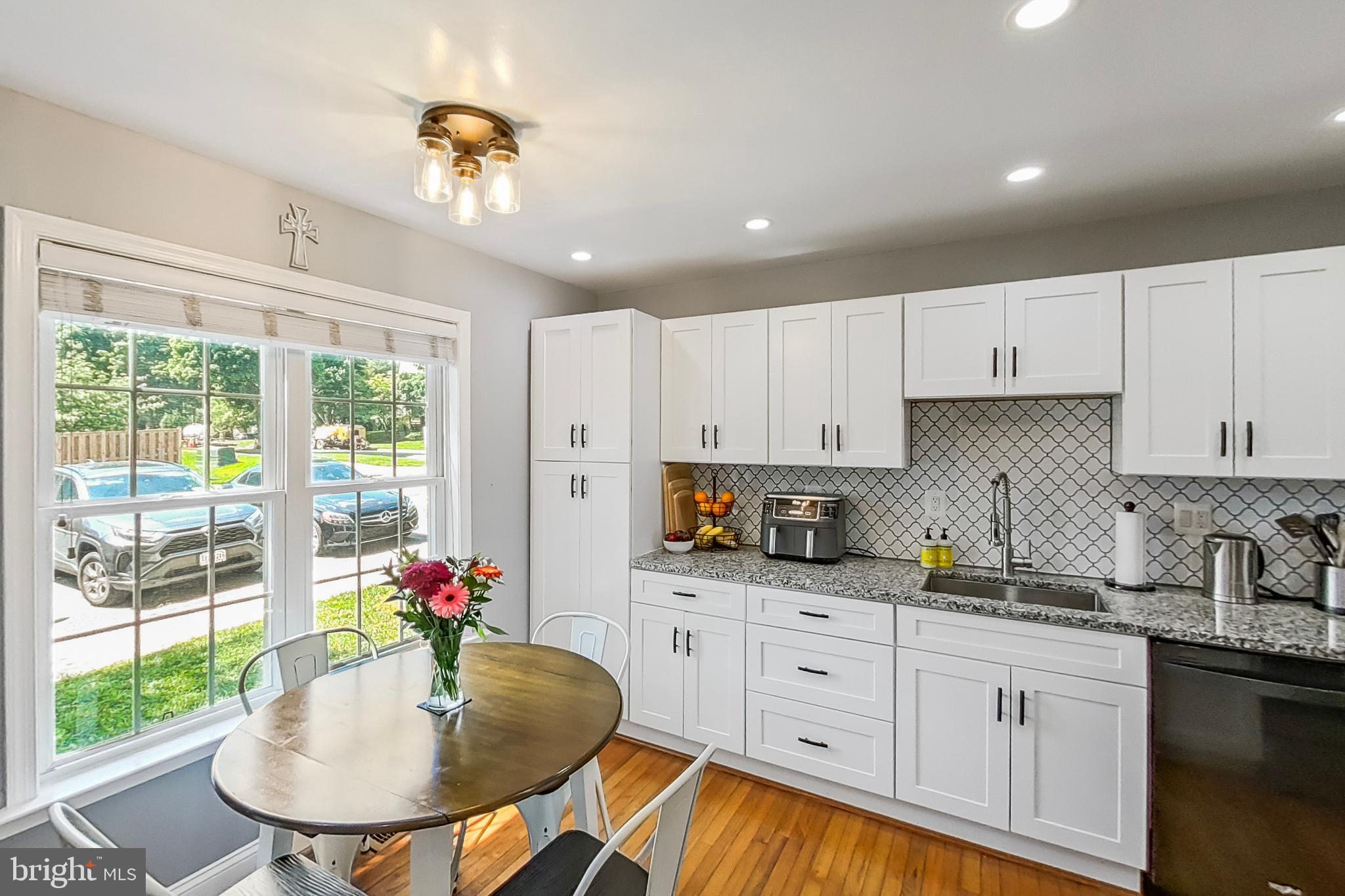 CHURCHILL TOWN SECTOR - Residential