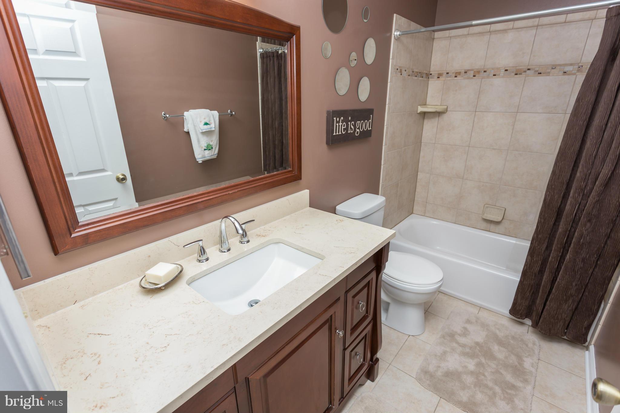 SETTLERS LANDING - Residential
