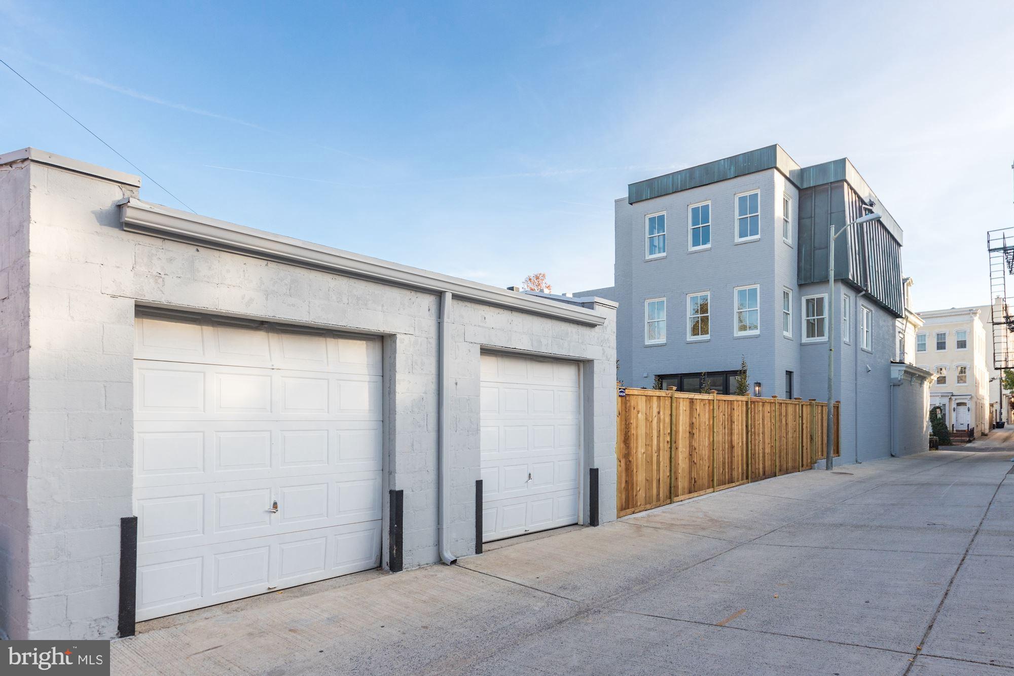 CAPITOL HILL - Residential