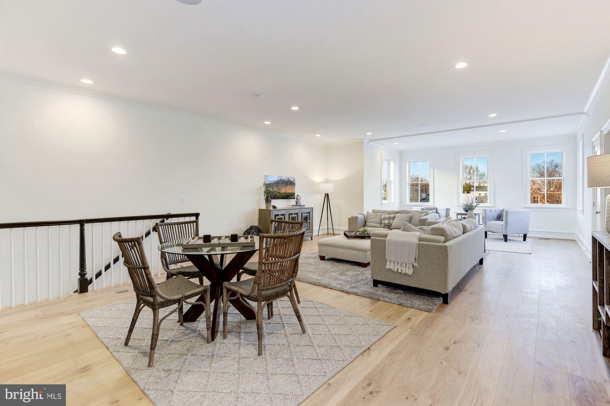 CAPITOL HILL - Residential