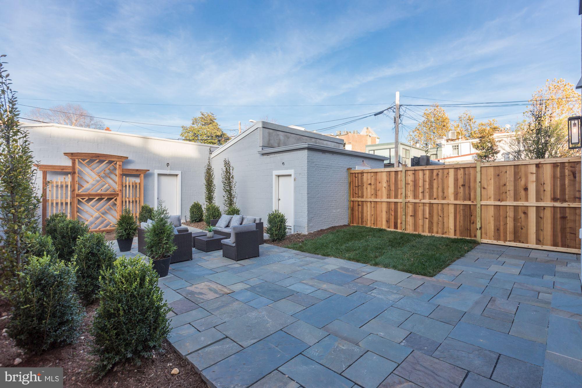 CAPITOL HILL - Residential