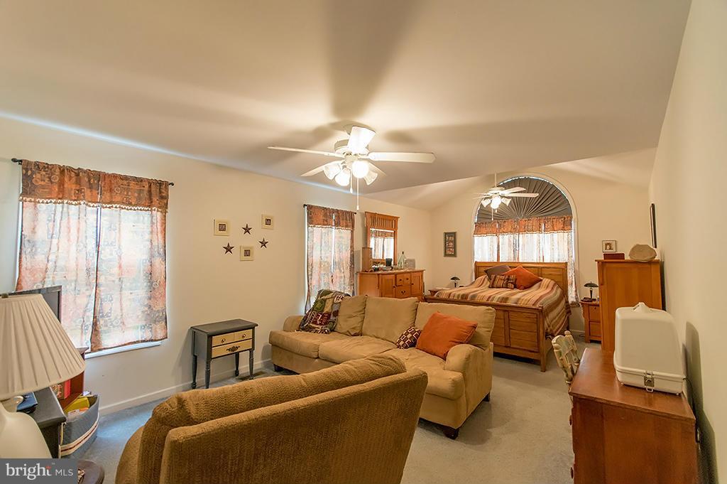 BRIDLE CREEK - Residential