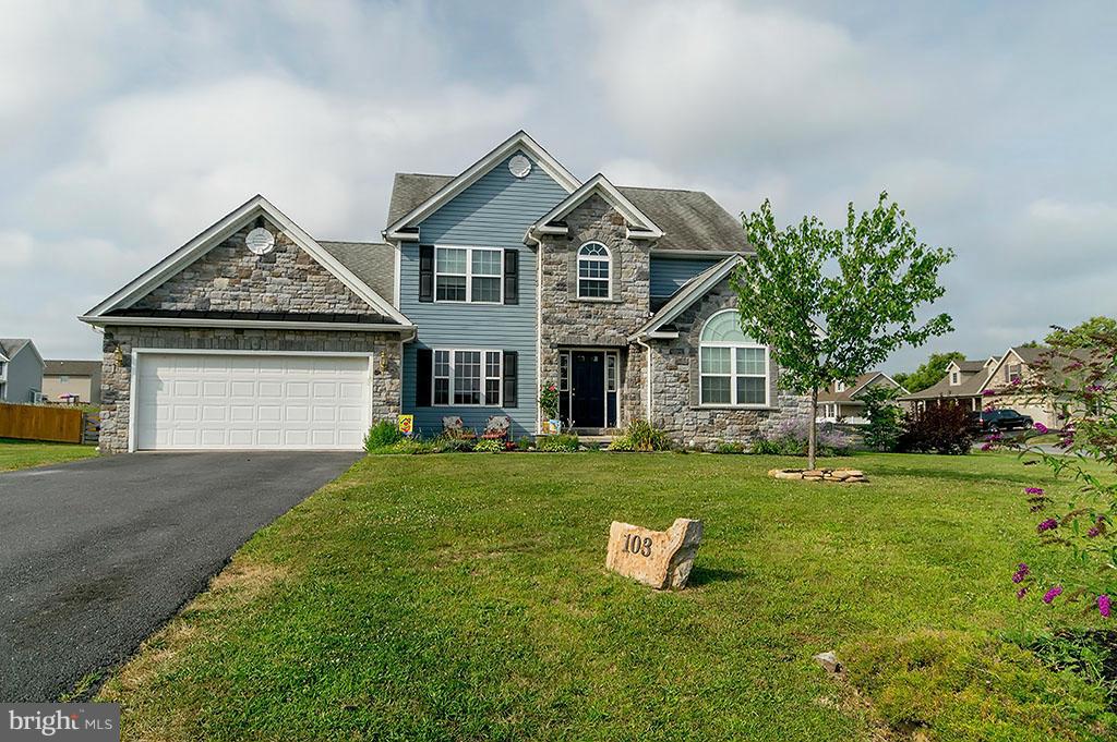 BRIDLE CREEK - Residential