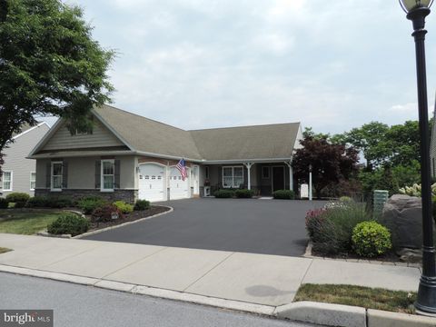 Photo of 888 Cambridge Drive, Manheim, PA 17545 (MLS # PALA2053188)
