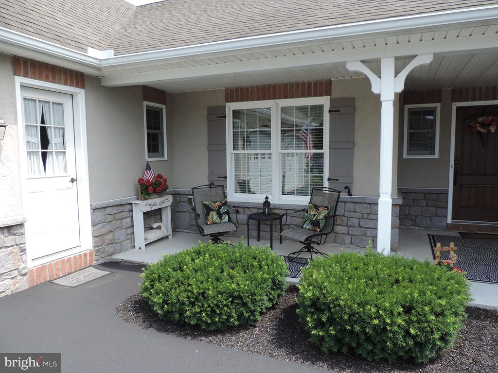 Photo of 888 Cambridge Drive, Manheim, PA 17545 (MLS # PALA2053188)