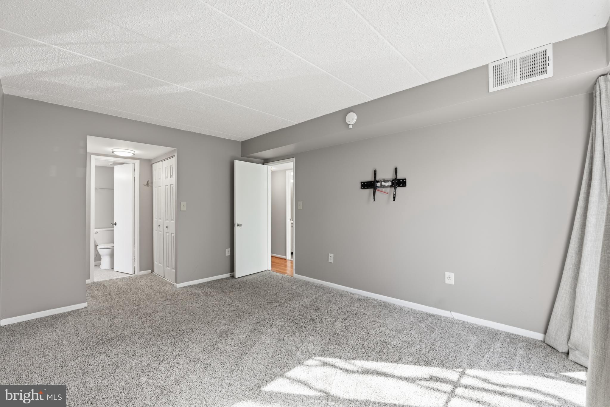 WOODWINDS TWO - Residential