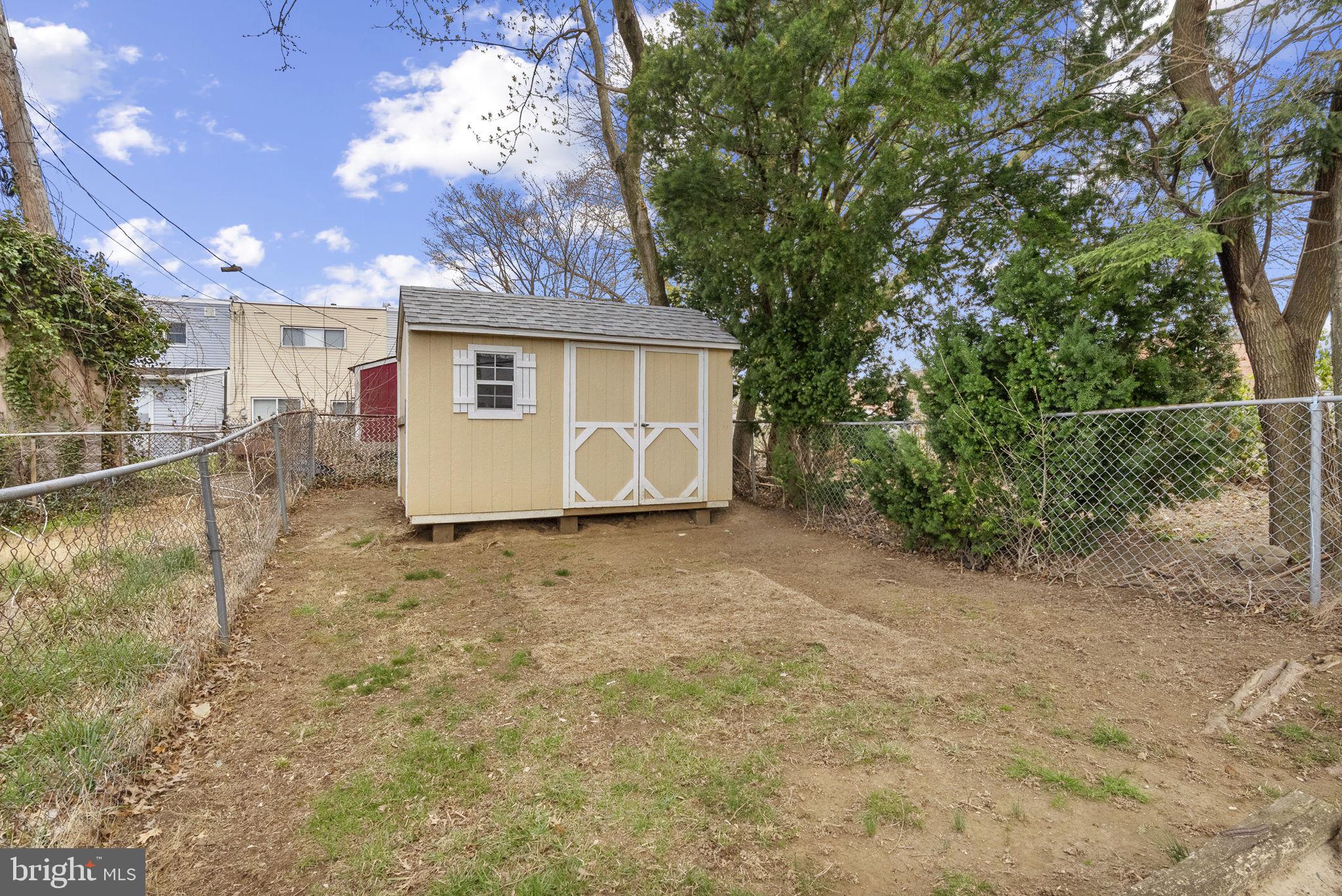 PARKWOOD - Residential