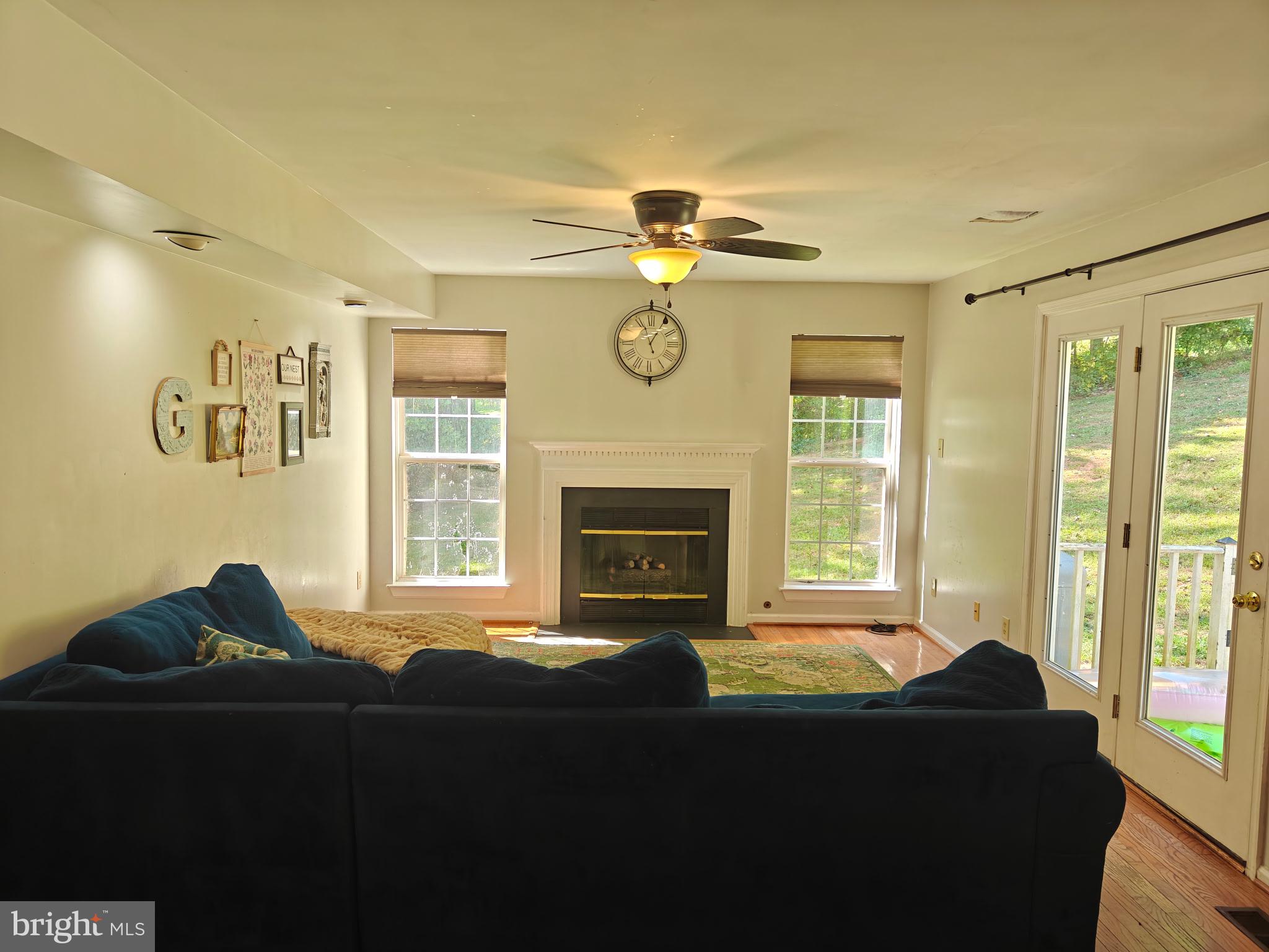 THE OAKS - Residential