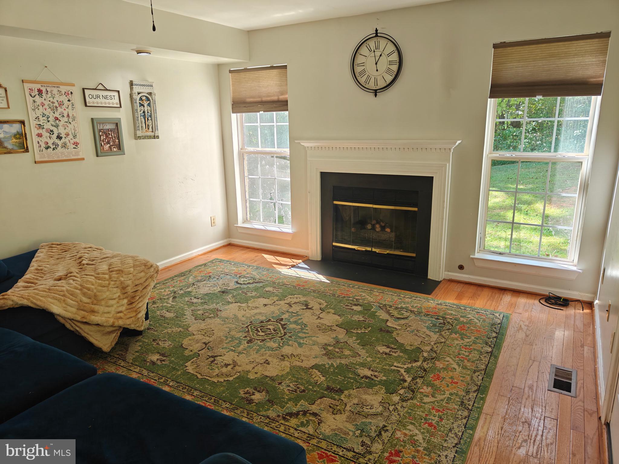 THE OAKS - Residential