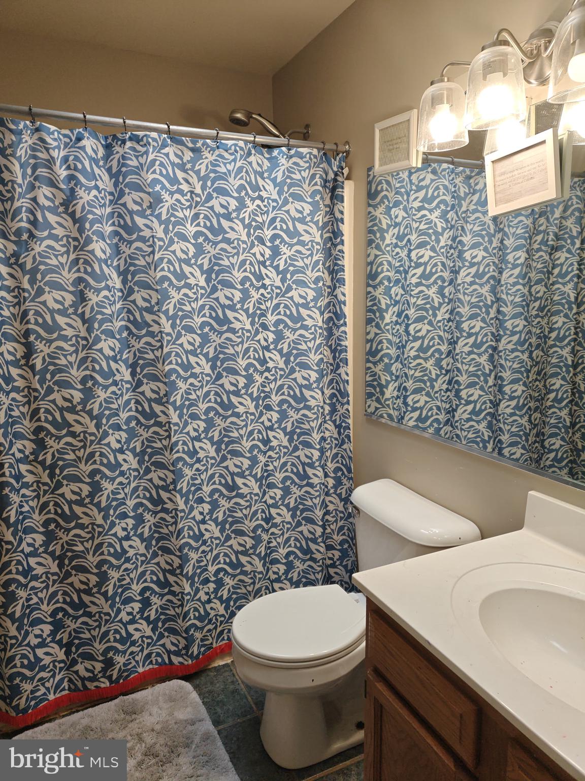 THE OAKS - Residential