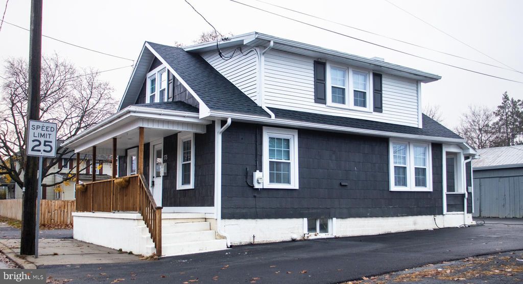 Photo of 173 S Wolf Street, MANHEIM, PA 17545 (MLS # PALA2079944)