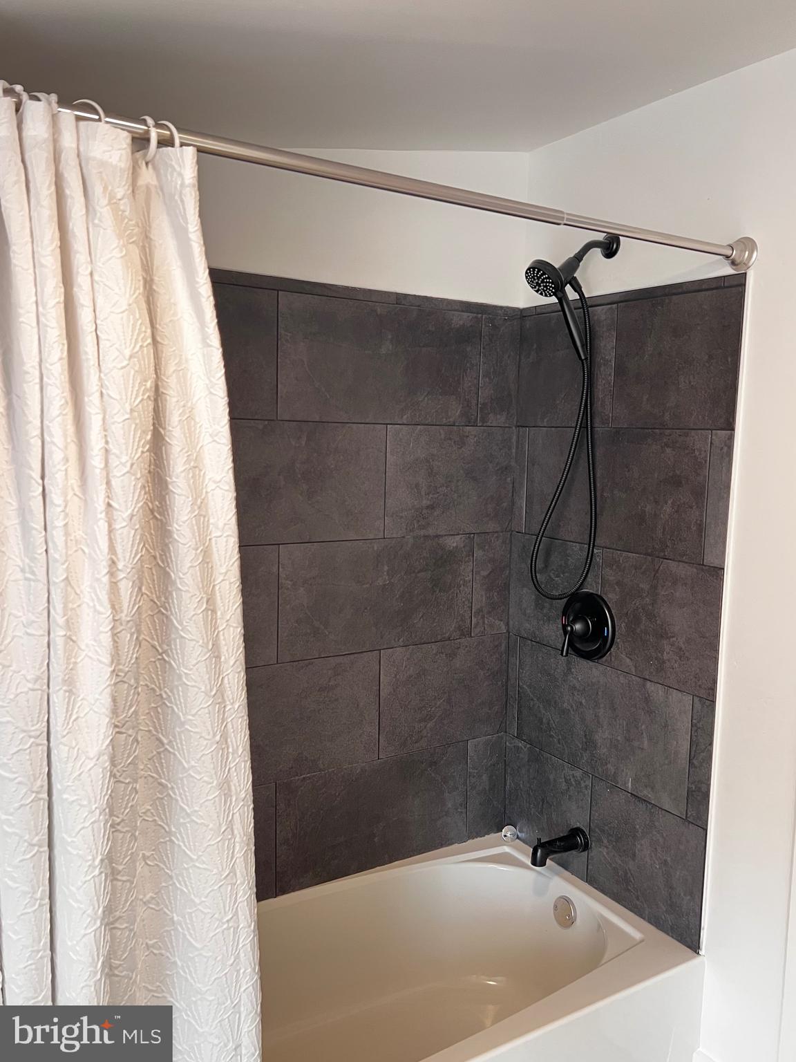 DOWNTOWN MANHEIM - Residential