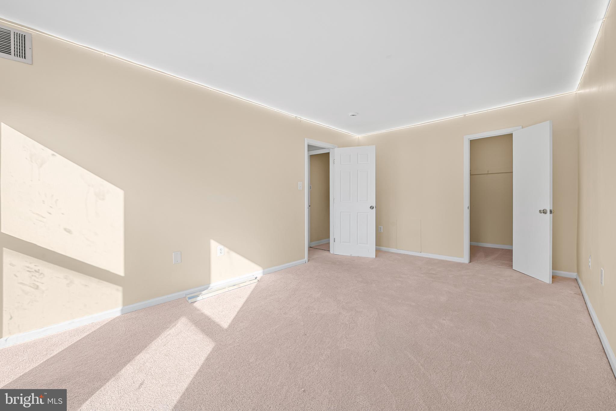 BLADENWOODS - Residential