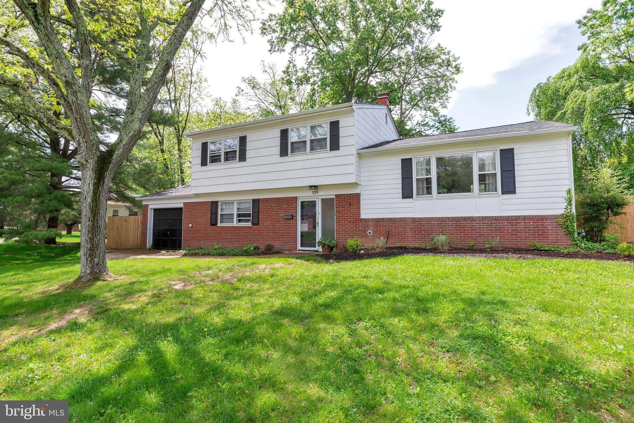 109 FIELDBORO DR