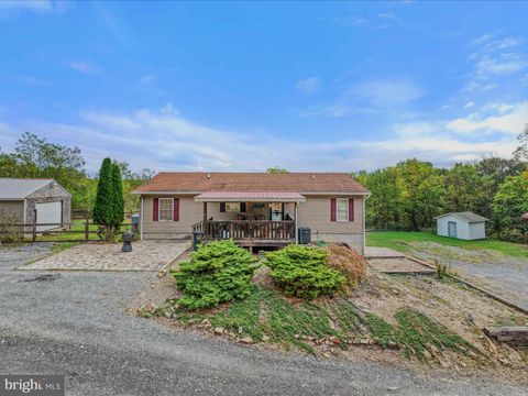 193 IDRIS LANE BERKELEY SPRINGS WV 25411