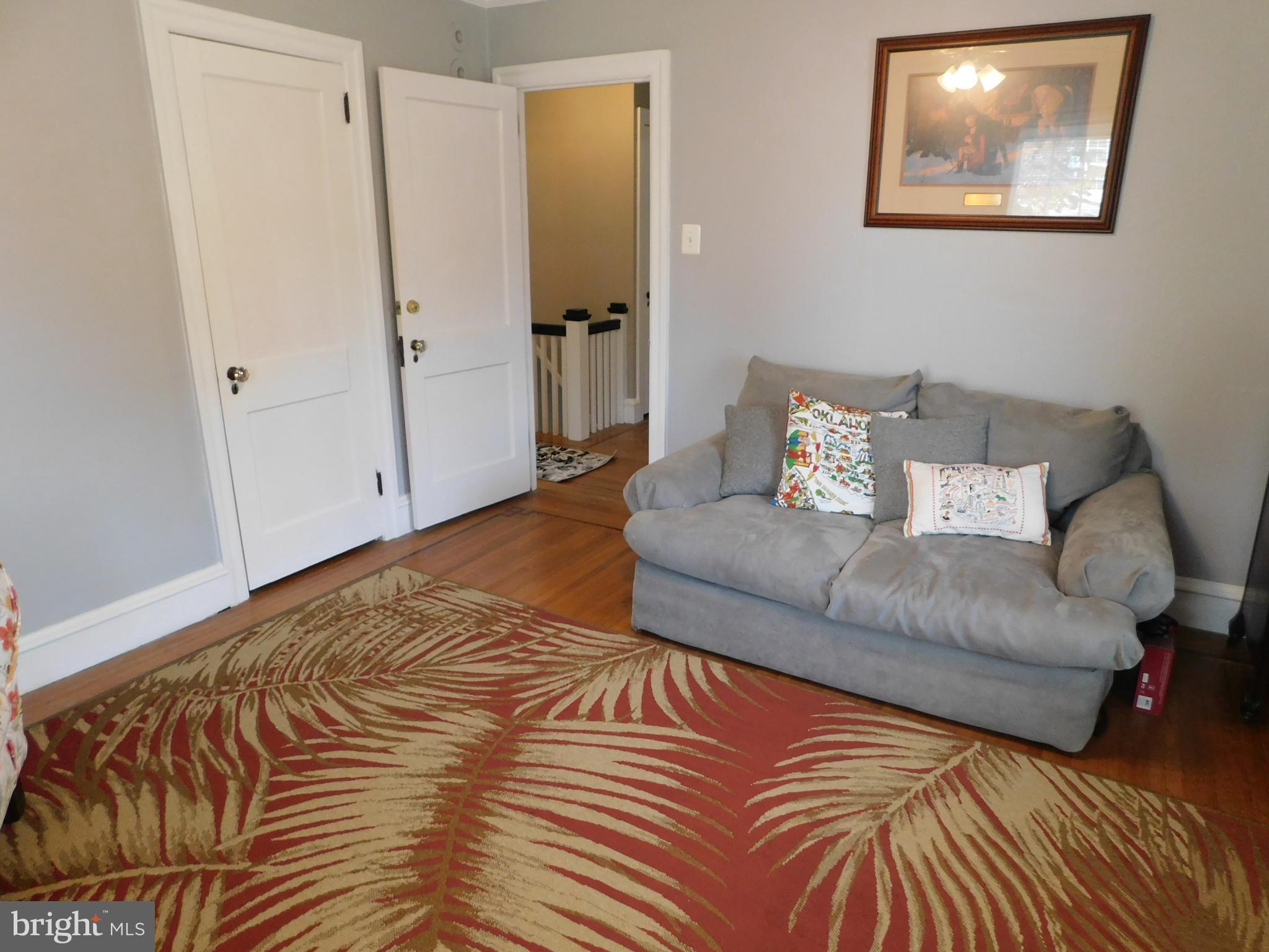 ROSEDALE - Residential