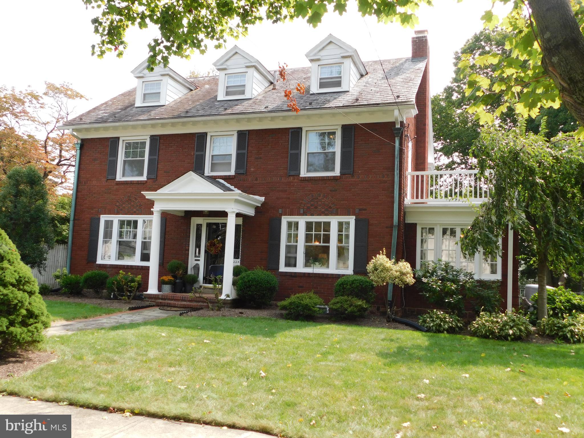 ROSEDALE - Residential