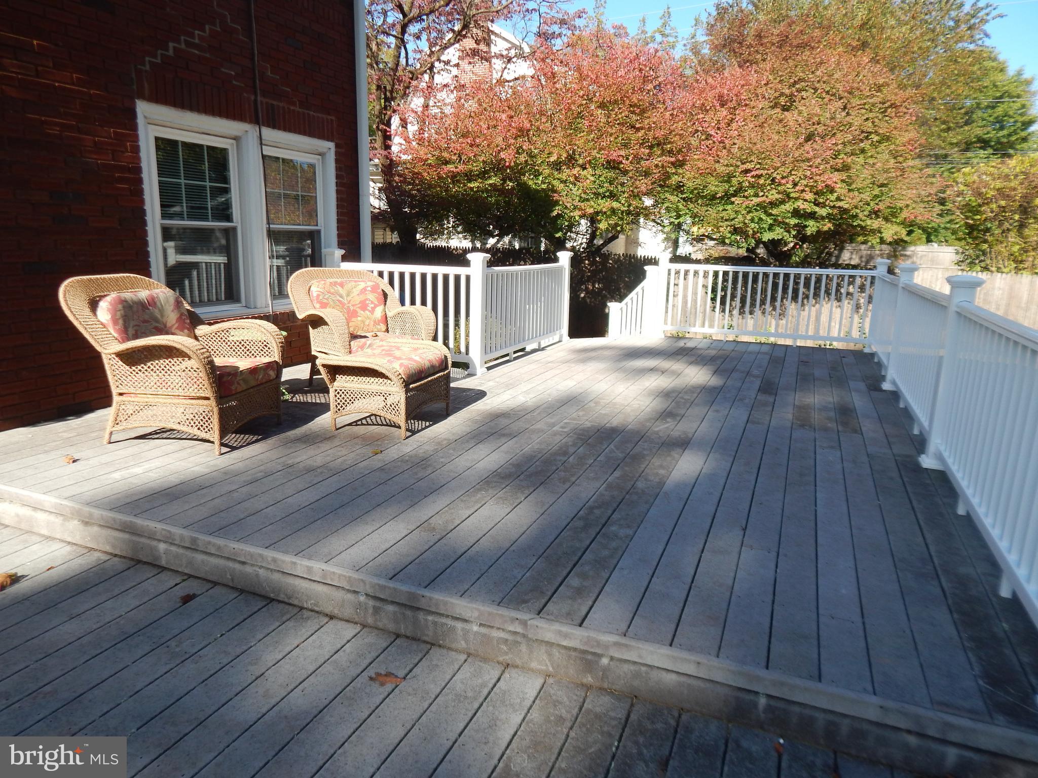 ROSEDALE - Residential