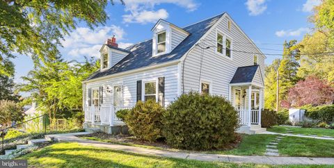 Photo of 3401 FERNDALE ST, KENSINGTON, MD 20895 (MLS # MDMC2082188)