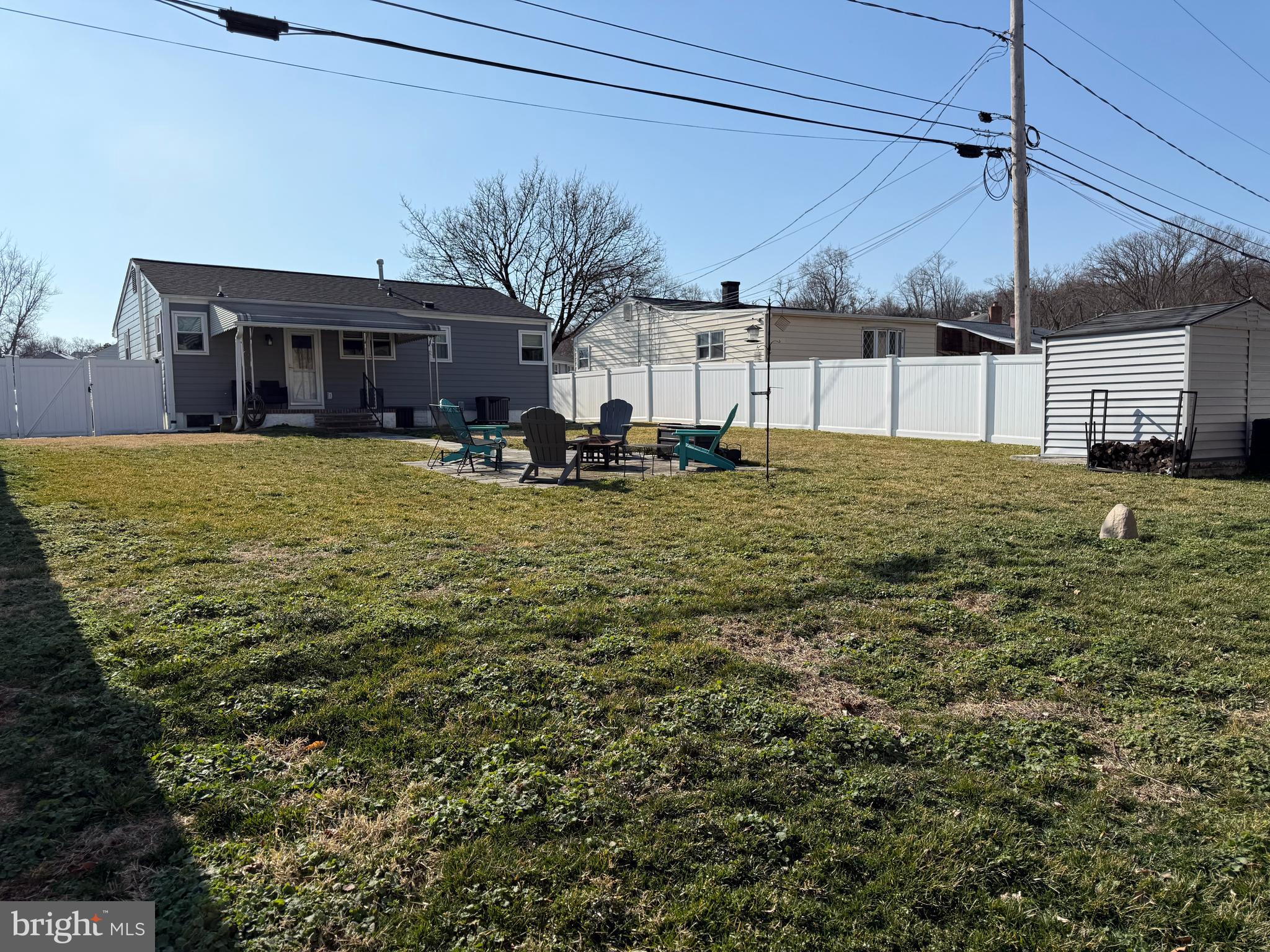 CRESTWOOD - Residential