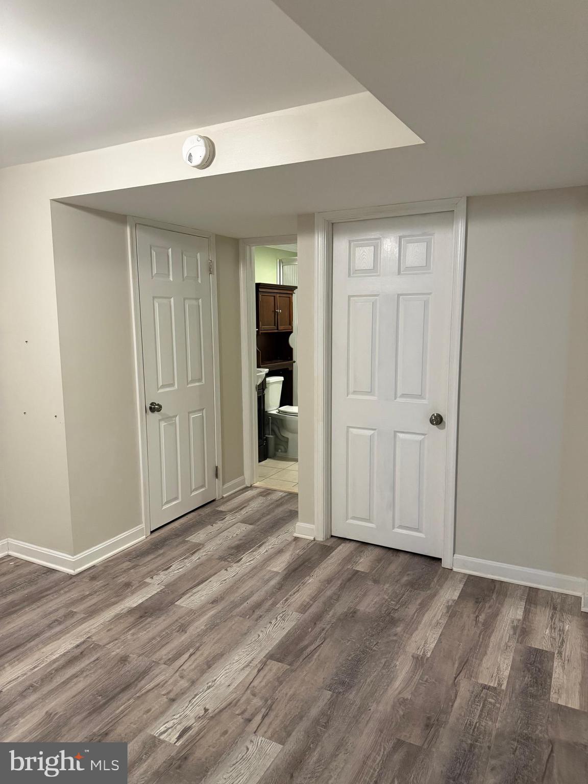 CRESTWOOD - Residential