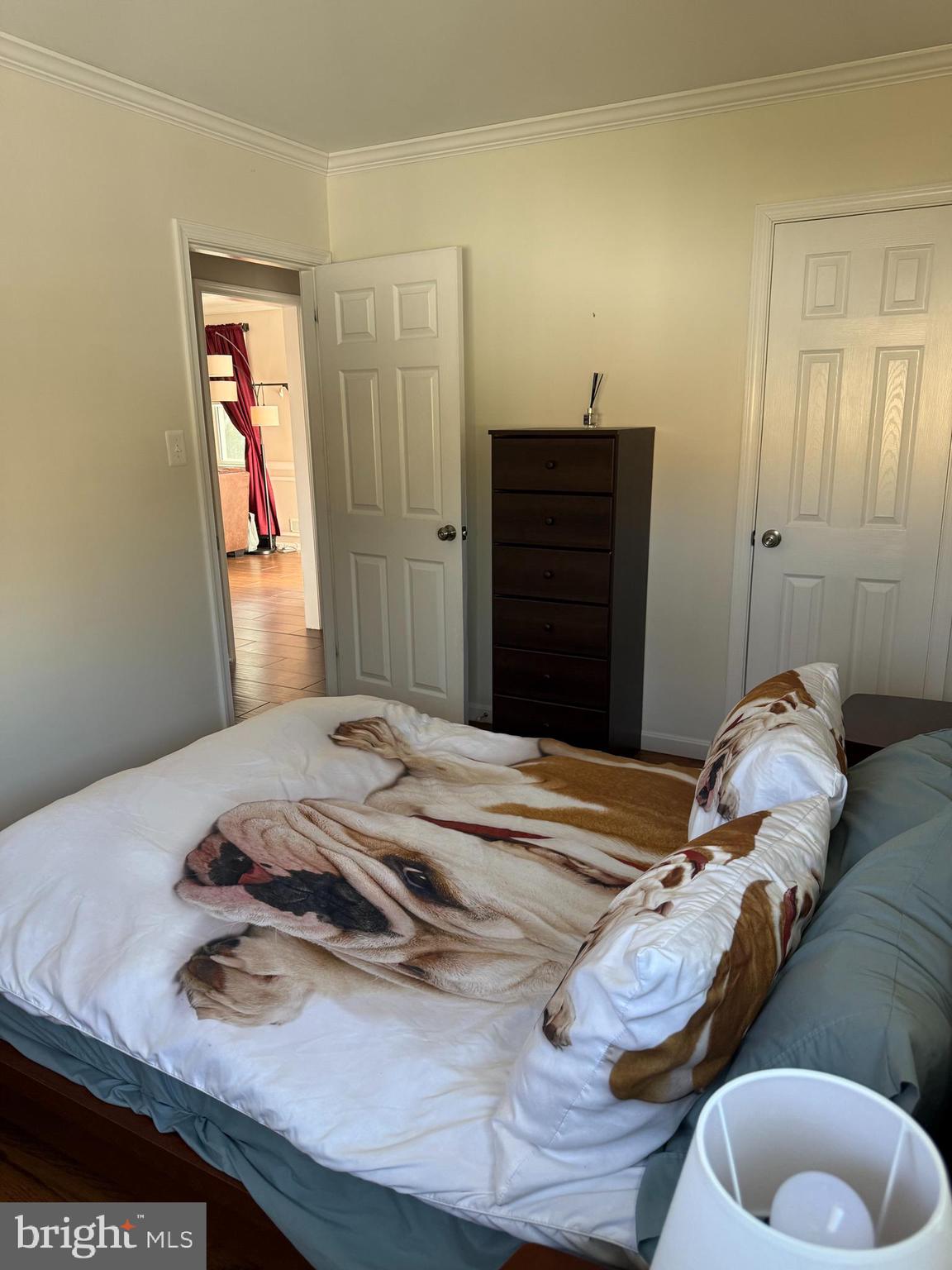 CRESTWOOD - Residential