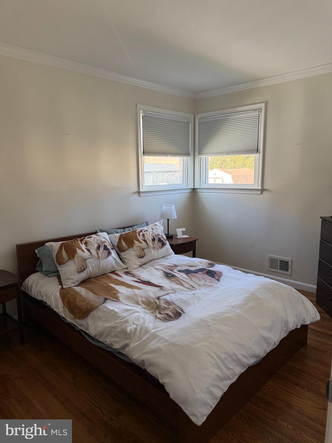 CRESTWOOD - Residential