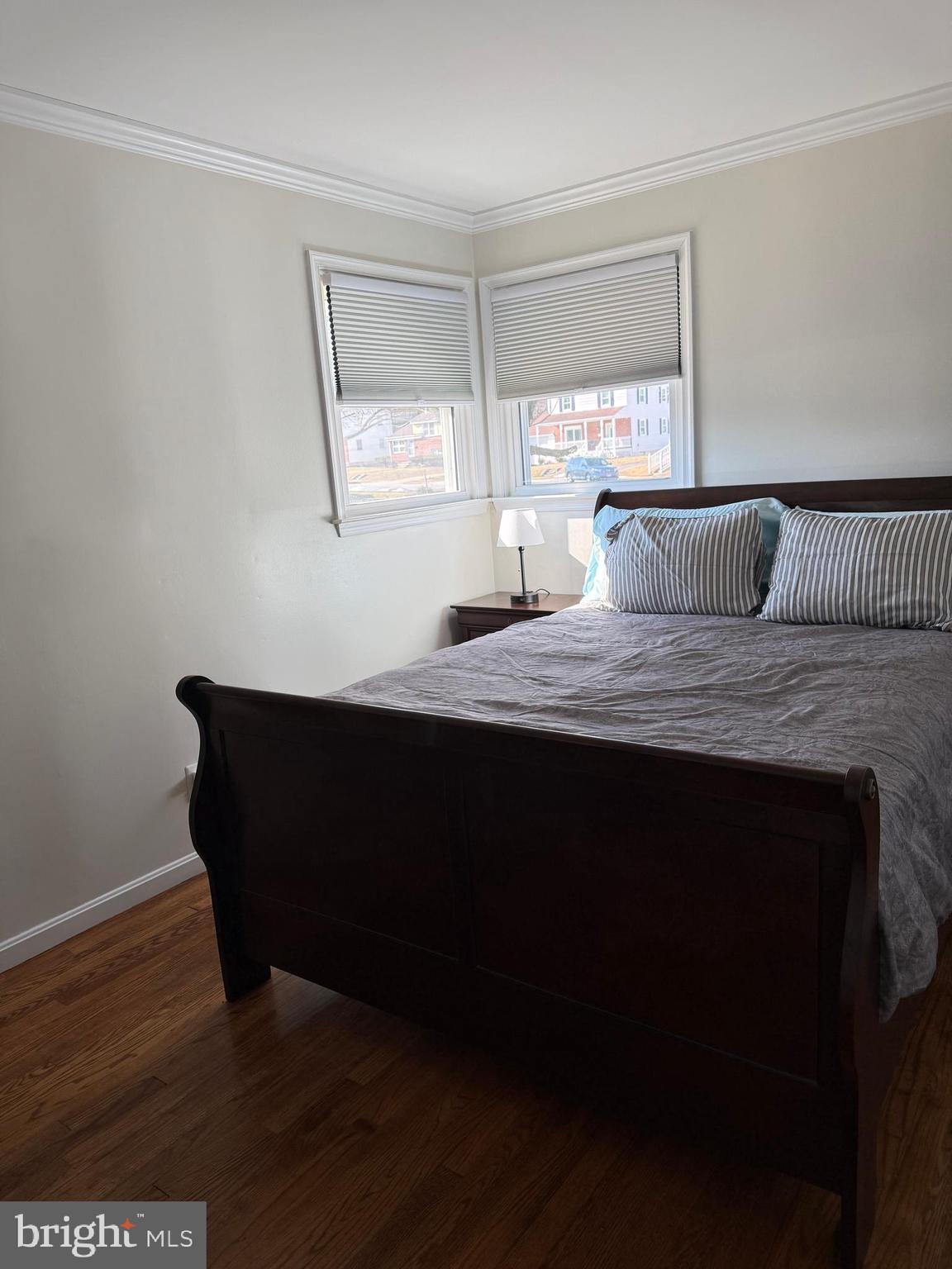 CRESTWOOD - Residential