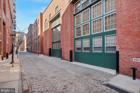 130 N Bread Street Unit 310, Philadelphia, PA MLS: PAPH2430774