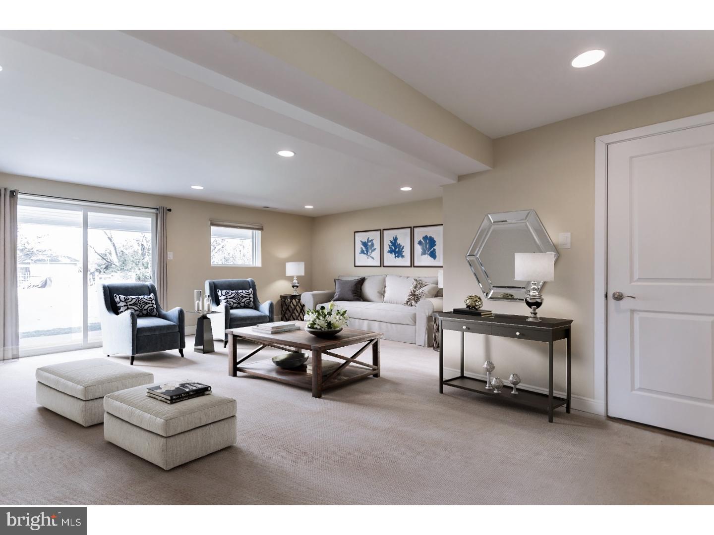 TRAYMORE MANOR - Residential