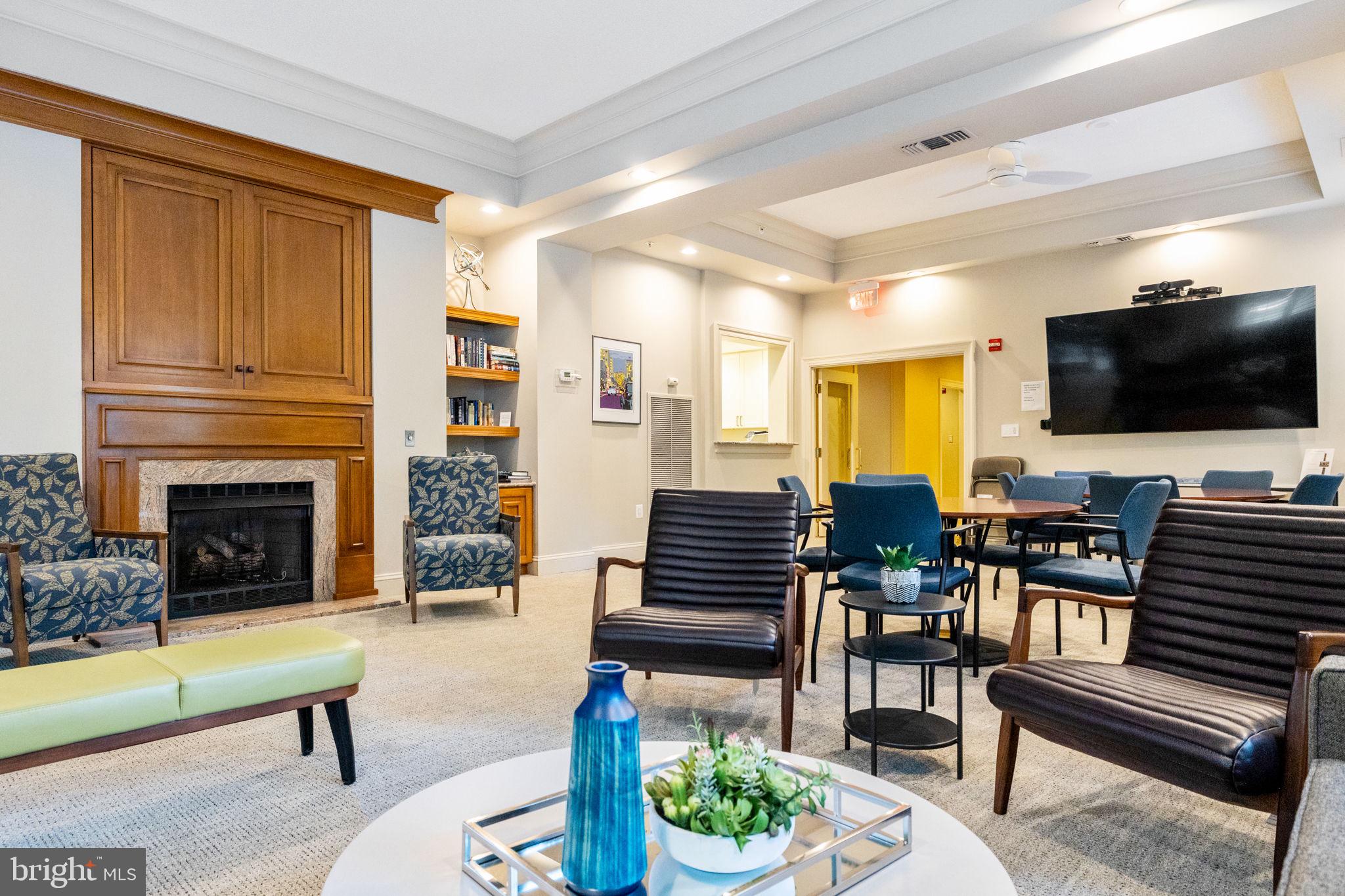 STRATFORD HOUSE - Residential