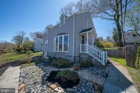 30 MIDLAND AVENUE BERWYN PA 19312