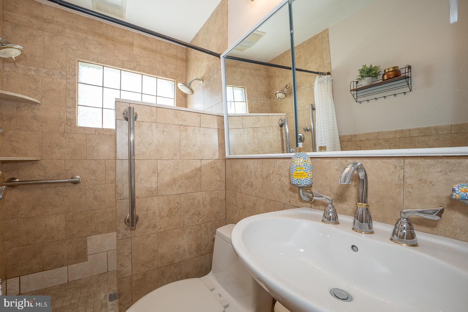 ALDHAM - Residential