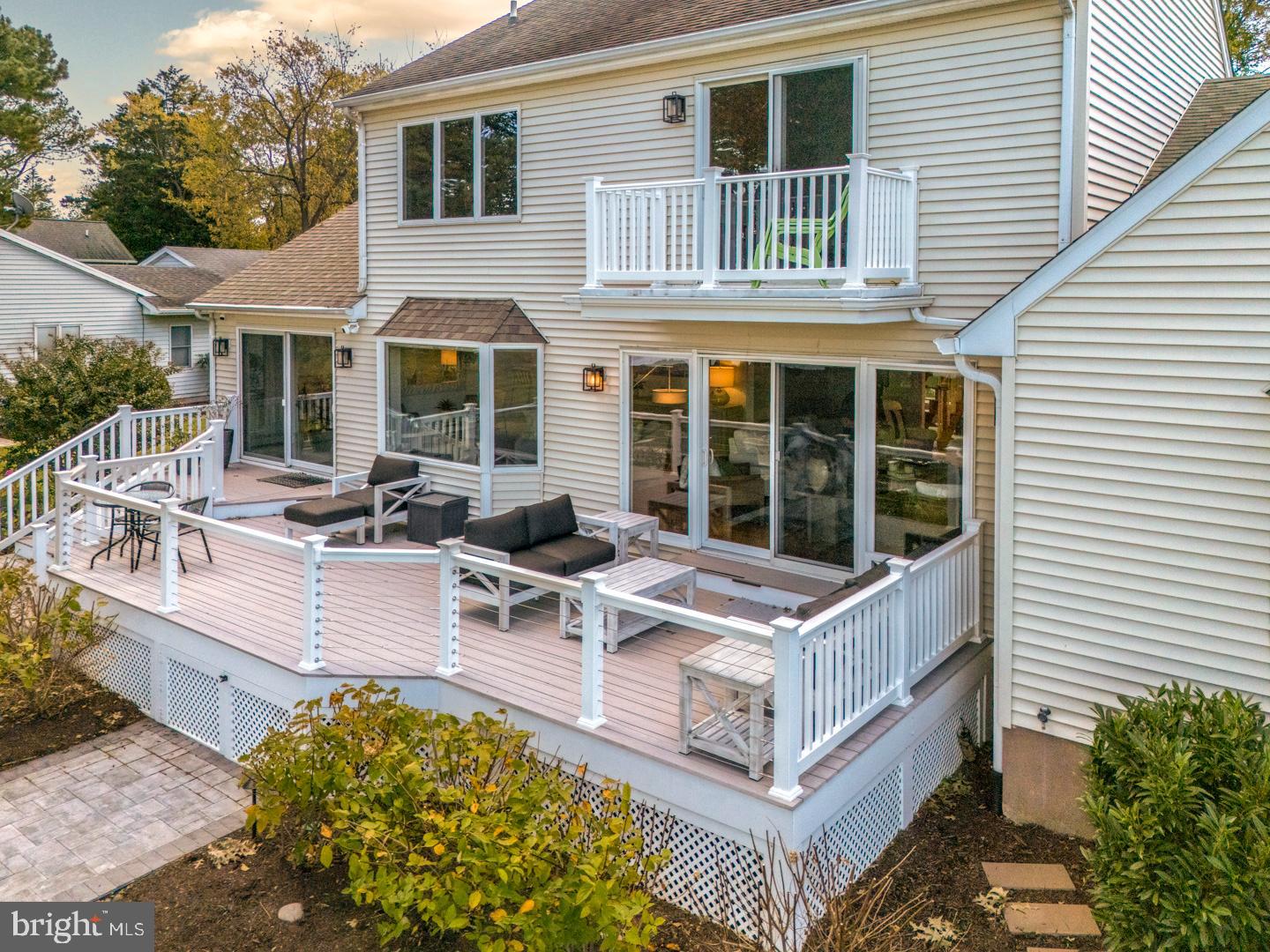 RIO VISTA - Residential