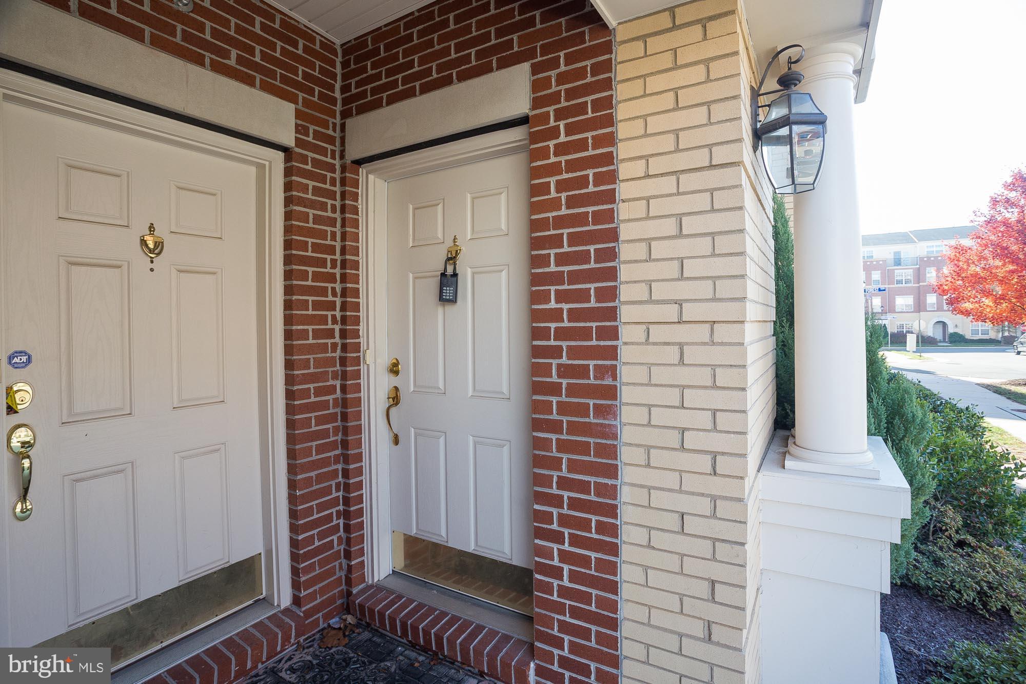 RESIDENCES AT BRAMBLETON - Residential Lease