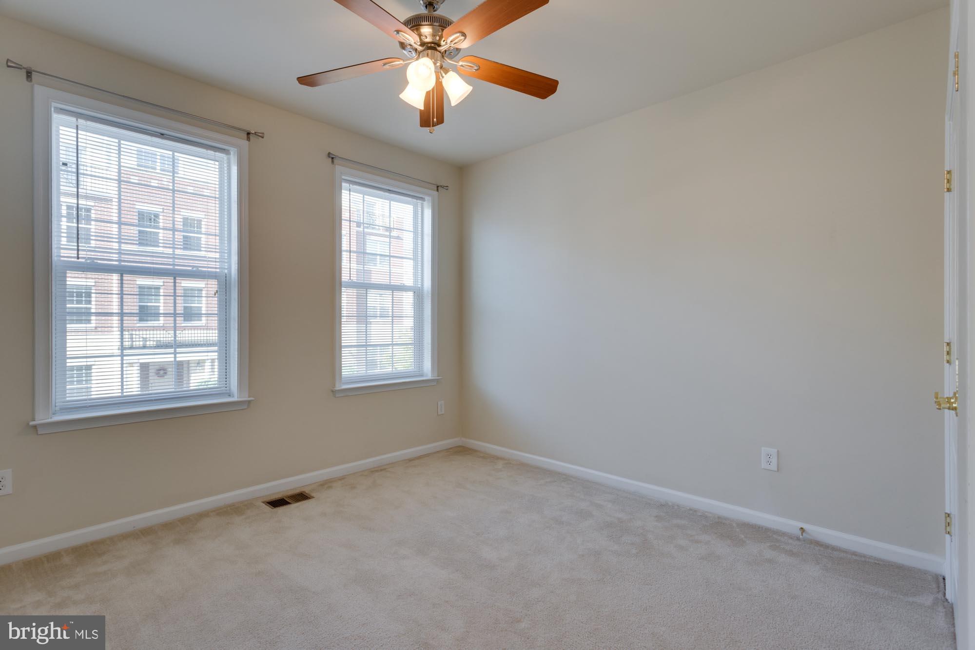 RESIDENCES AT BRAMBLETON - Residential Lease