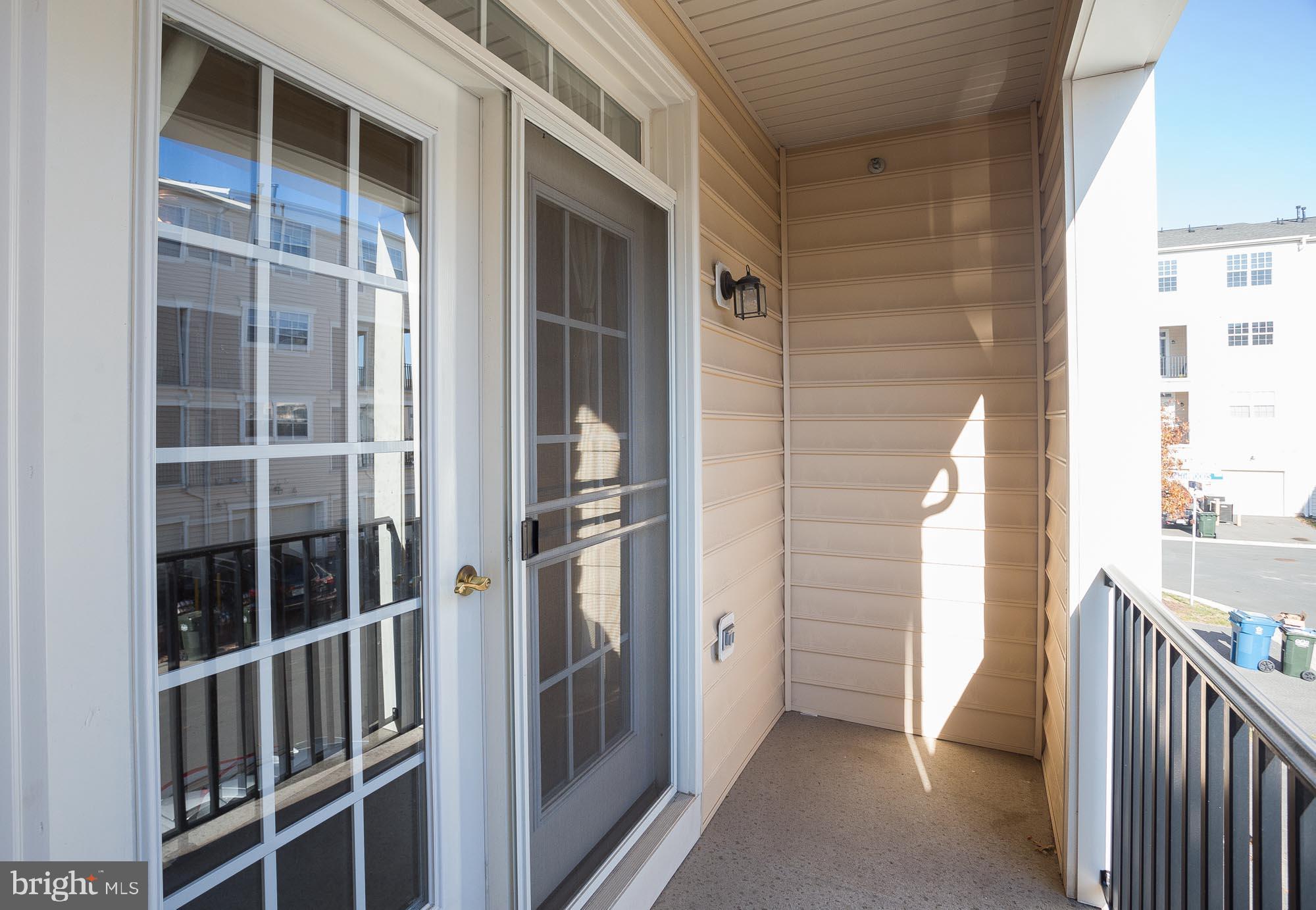 RESIDENCES AT BRAMBLETON - Residential Lease