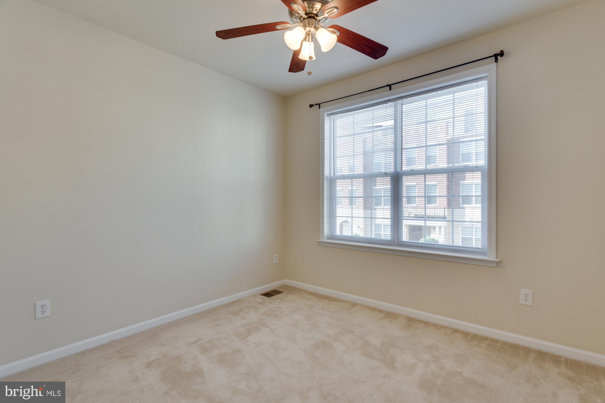 RESIDENCES AT BRAMBLETON - Residential Lease