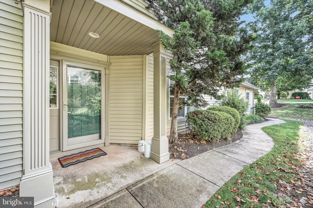 Photo of 104 Hawk Valley Lane, Denver, PA 17517 (MLS # PALA2040670)