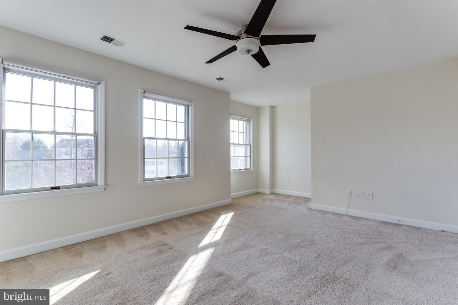 HICKORY RIDGE LA PLATA - Residential